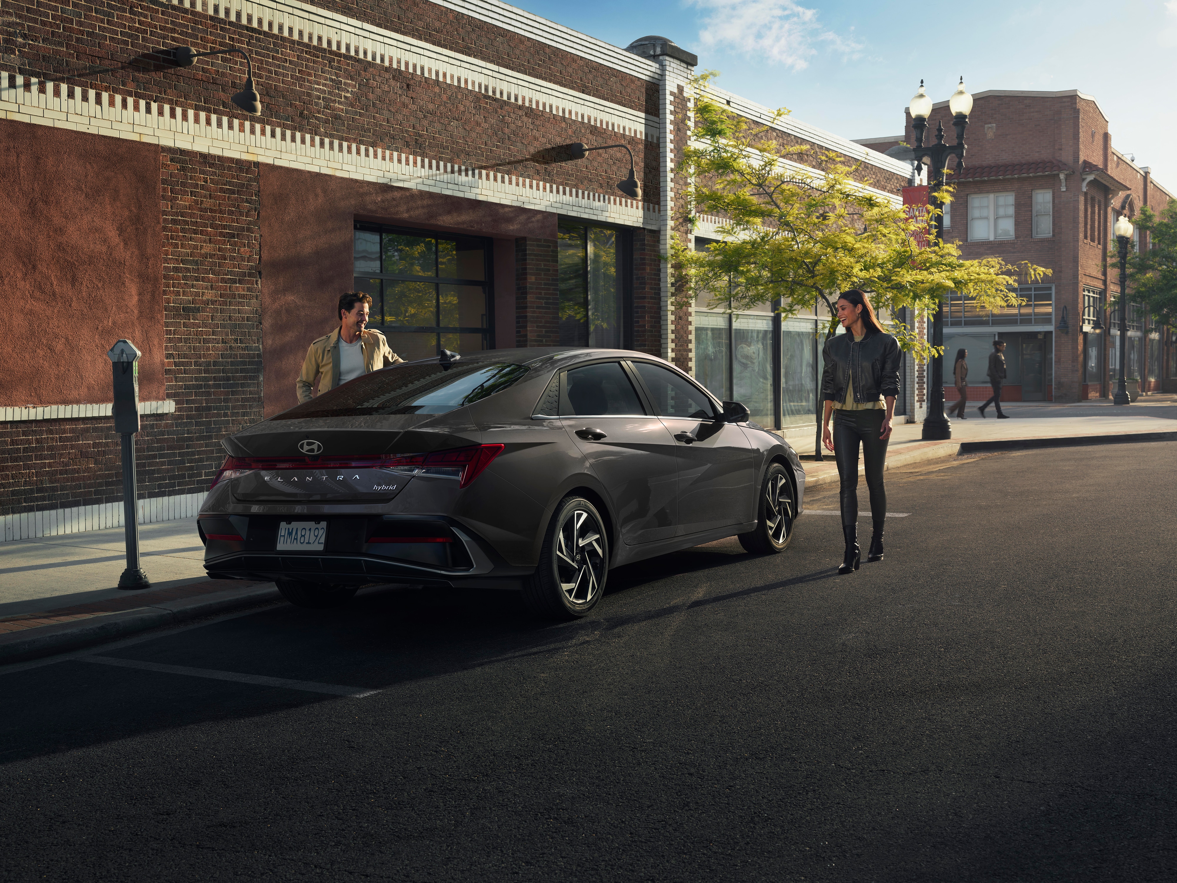 2026-Hyundai-ElantraHybrid-Limited-FWD-Sedan-L01.jpg